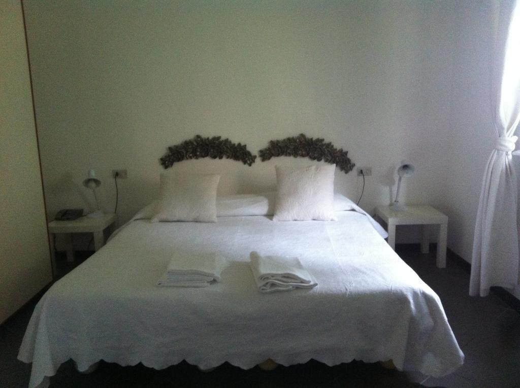 Hotel Pensione Moderna Bonassola Rom bilde