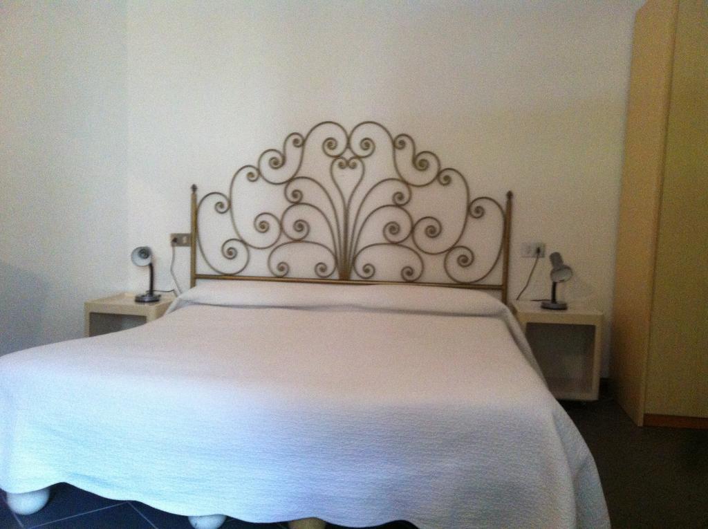 Hotel Pensione Moderna Bonassola Rom bilde