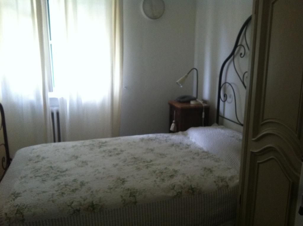 Hotel Pensione Moderna Bonassola Rom bilde